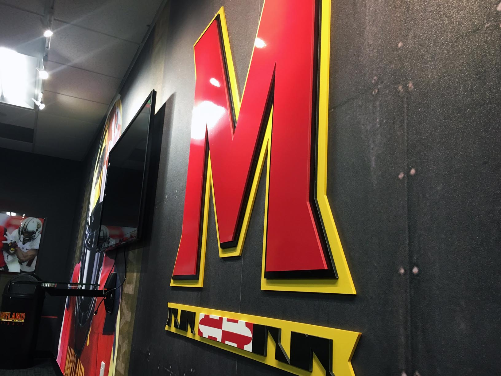 UMD dimensional lettering