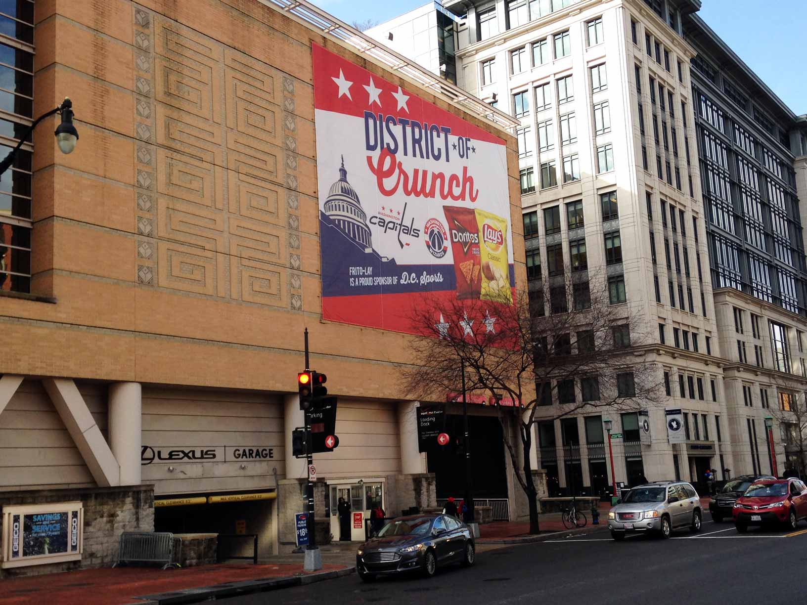 verizon center large format mesh banner